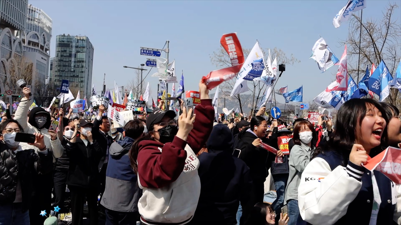 S_Korea_s_Yoon_Impeached_Over_Martial_Law_Move__Protests_Erupt video poster