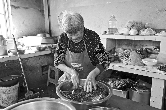 Shandong_Restaurateur_Clears__2M_Debt_in_20_Year_Odyssey