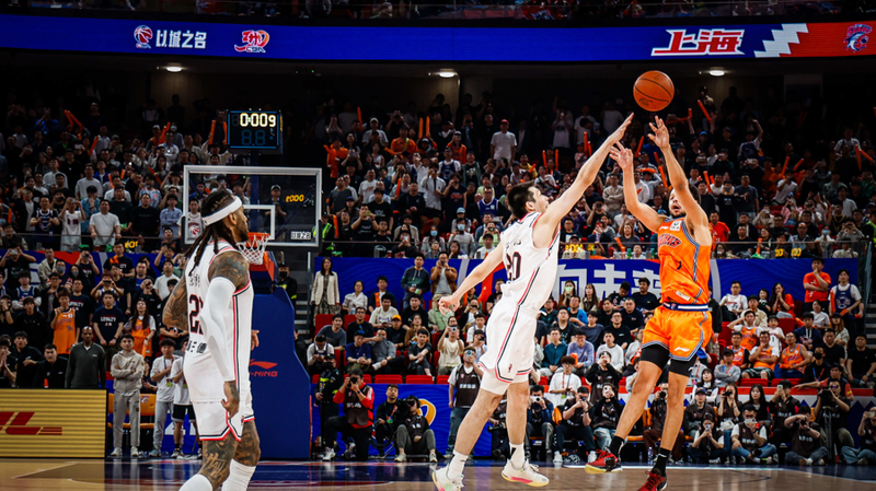 Shanghai_Sharks_Stun_Guangdong_in_Thrilling_CBA_Playoff_Buzzer_Beater - Khabar Asia Shanghai_Sharks_Stun_Guangdong_in_Thrilling_CBA_Playoff_Buzzer_Beater