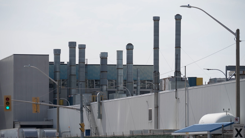 Stellantis_Halts_Windsor_Plant_Amid_U_S__Canada_Auto_Tariff_Dispute_poster - Khabar Asia Stellantis_Halts_Windsor_Plant_Amid_U_S__Canada_Auto_Tariff_Dispute video poster