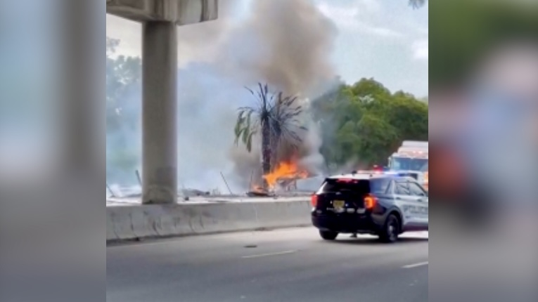 Three_Dead_After_Florida_Plane_Crash_Sparks_Transport_Chaos video poster