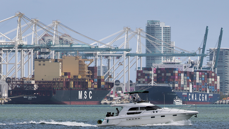 Trump_Tariff_Policy_Sparks_Global_Economic_Concerns__U_S__Scholar