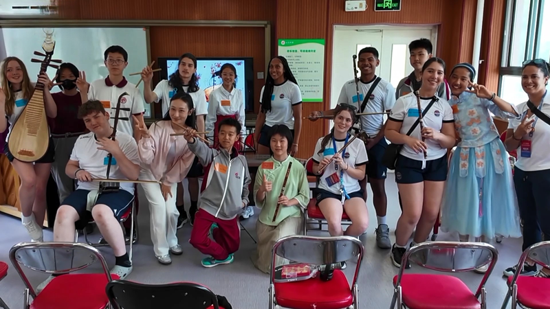 US_Students_Embark_on_Cultural___Sports_Exchange_in_China_poster - Khabar Asia US_Students_Embark_on_Cultural___Sports_Exchange_in_China video poster