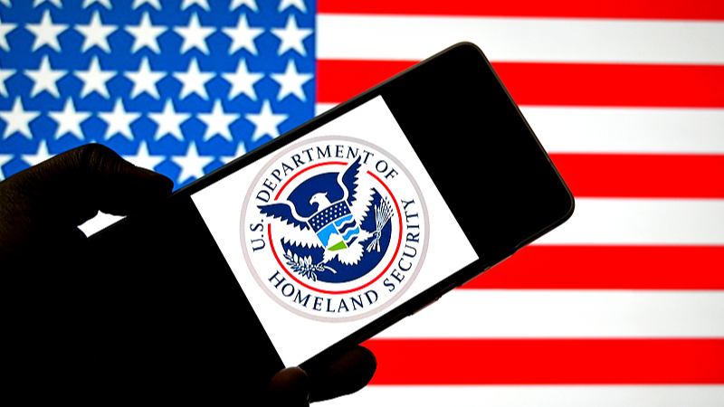 U_S__Agency_Error_Sparks_Panic_Among_Ukrainian_Refugees