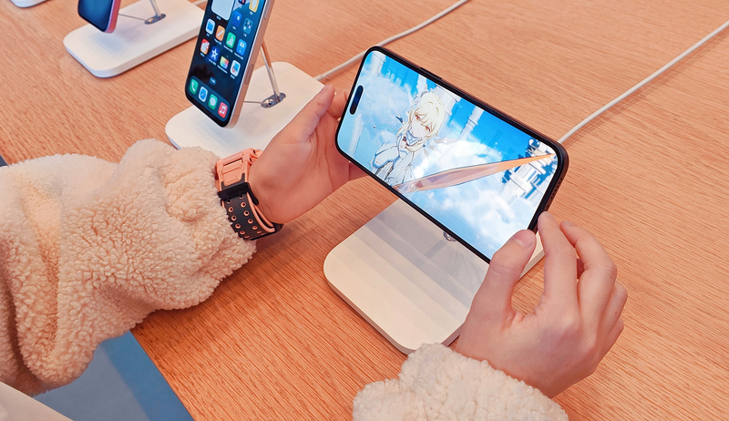 Why_Apple_s_iPhones_Stay_in_China_Despite_Trump_s_Trade_War