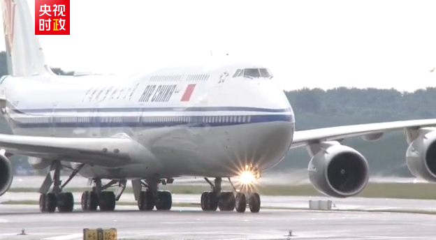 Xi_Jinping_Arrives_in_Malaysia__Eyes_Closer_Ties___Shared_Future
