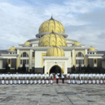 Xi_Jinping_Welcomed_by_Malaysia_s_King_in_Kuala_Lumpur_Ceremony - Khabar Asia Xi_Jinping_Welcomed_by_Malaysia_s_King_in_Kuala_Lumpur_Ceremony
