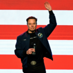 ZVDYH18UV0OH5AP8NMMF - Khabar Asia Elon Musk Tops Forbes’ 2025 Richest List with $342B Net Worth video poster