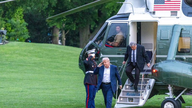 AB5VHKCP8DO7IX2UUQL8 - Khabar Asia Trump’s 100-Day Tariff Wars Spark Global Economic Turmoil