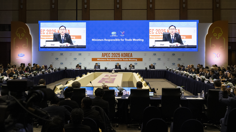 APEC_Trade_Ministers_Address_Slowing_Growth_in_Jeju_Talks - Khabar Asia APEC_Trade_Ministers_Address_Slowing_Growth_in_Jeju_Talks
