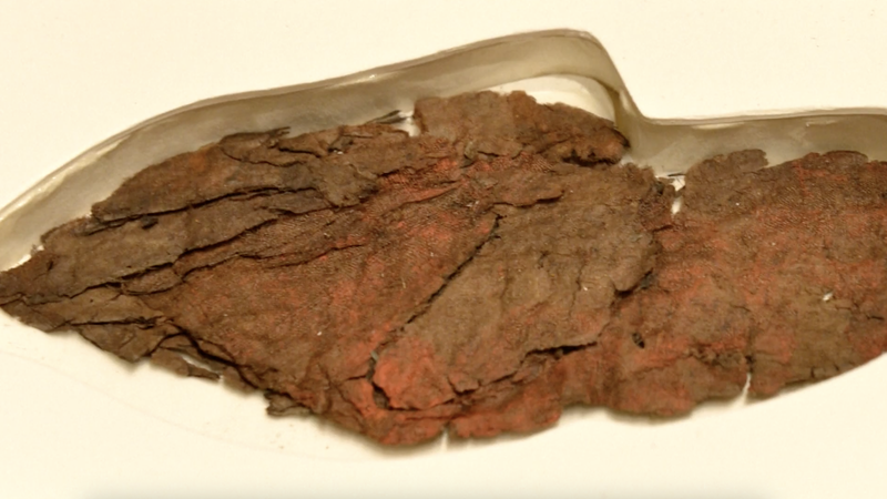 Ancient Silk Manuscripts Return to China After Decades in US Ancient_Silk_Manuscripts_Return_to_China_After_Decades_in_US video poster