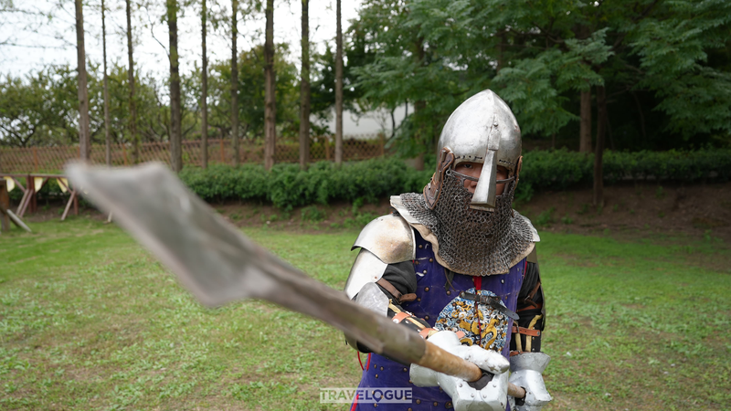 Buhurt Revival: Ancient Chinese Combat Reimagined in Modern Armor Buhurt_Revival__Ancient_Chinese_Combat_Reimagined_in_Modern_Armor