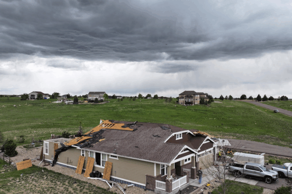 Central U.S. Braces for More Tornadoes Amid Recovery Efforts Central_U_S__Braces_for_More_Tornadoes_Amid_Recovery_Efforts