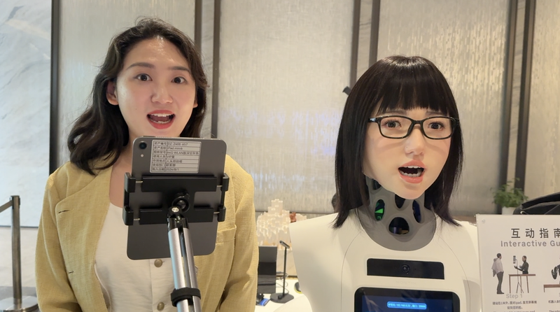 China_Accelerates_Into_Robotic_Future_as_Humanoid_Innovations_Surge_poster - Khabar Asia China_Accelerates_Into_Robotic_Future_as_Humanoid_Innovations_Surge video poster