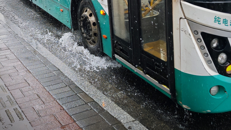 China_Activates_Emergency_Response_Amid_Severe_Weather_Threats - Khabar Asia China_Activates_Emergency_Response_Amid_Severe_Weather_Threats