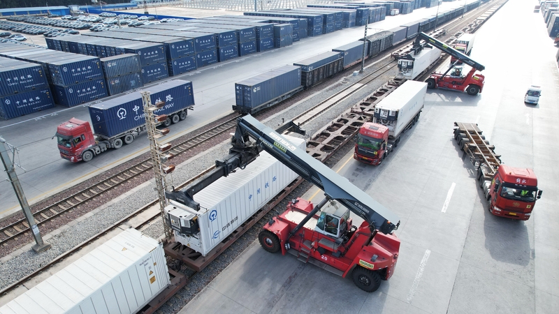 China_Laos_Railway_Freight_Surpasses_60_Million_Tonnes_Milestone_poster - Khabar Asia China_Laos_Railway_Freight_Surpasses_60_Million_Tonnes_Milestone video poster
