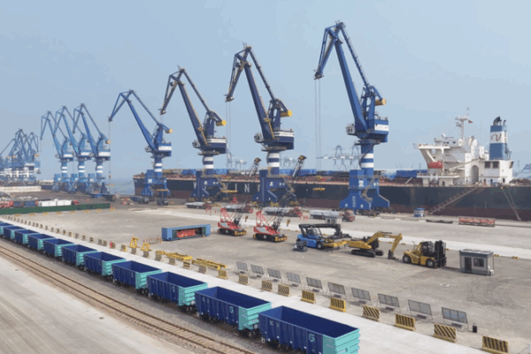 China’s Break-Bulk Exports Surge Amid Global Trade Shifts China_s_Break_Bulk_Exports_Surge_Amid_Global_Trade_Shifts