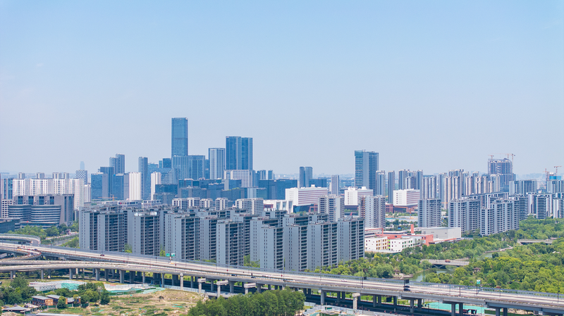 China’s Private Sector Gains Ground with Landmark Equality Law China_s_Private_Sector_Gains_Ground_with_Landmark_Equality_Law