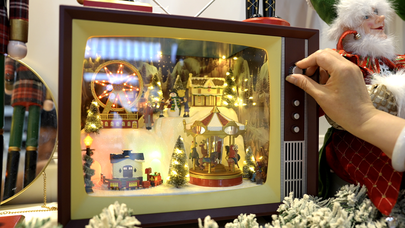 Chinese_Exporters_Diversify_Markets_Amid_US_Tariff_Challenges_poster - Khabar Asia Chinese_Exporters_Diversify_Markets_Amid_US_Tariff_Challenges video poster