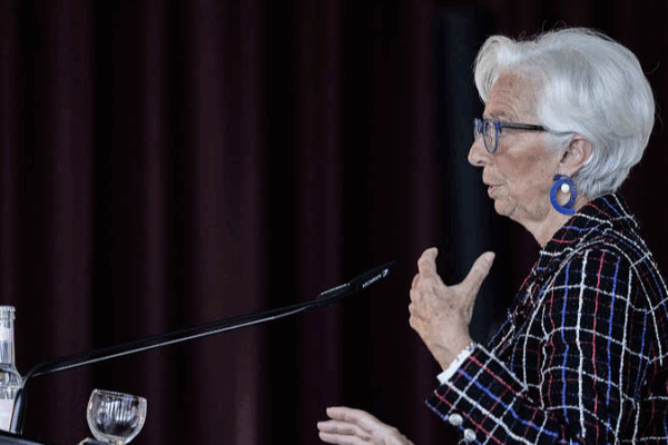 ECB’s Lagarde Urges Euro’s Global Rise Amid Shifting Dollar Dynamics ECB_s_Lagarde_Urges_Euro_s_Global_Rise_Amid_Shifting_Dollar_Dynamics