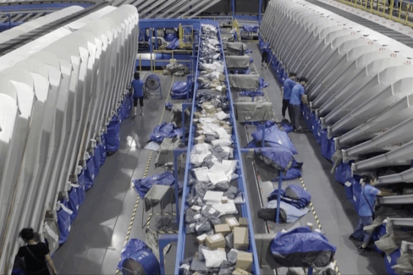 Guiyu’s Green Revolution: From E-Waste Crisis to Circular Economy Leader Guiyu_s_Green_Revolution__From_E_Waste_Crisis_to_Circular_Economy_Leader video poster