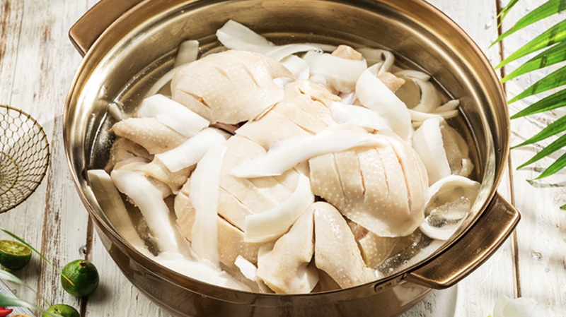 Hainan_s_Wenchang_Chicken__A_400_Year_Culinary_Legacy - Khabar Asia Hainan_s_Wenchang_Chicken__A_400_Year_Culinary_Legacy