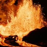 Hawaii_s_Kilauea_Volcano_Erupts_Again__Lava_Fountains_Reach_1_000_Feet_poster - Khabar Asia Hawaii_s_Kilauea_Volcano_Erupts_Again__Lava_Fountains_Reach_1_000_Feet video poster