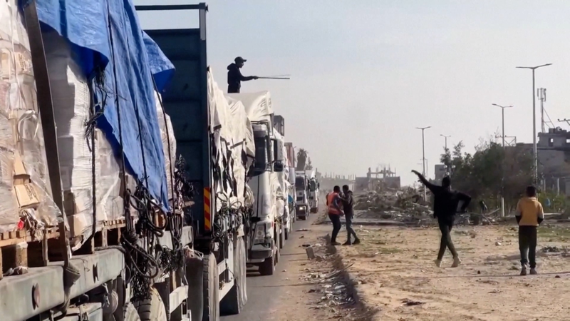 Israel_Eases_Gaza_Blockade_Amid_Famine_Warnings video poster