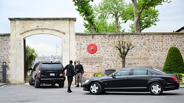 U.S., Ukraine, Türkiye Hold Key Talks Ahead of Russia Peace Negotiations U.S., Ukraine, Türkiye Hold Key Talks Ahead of Russia Peace Negotiations