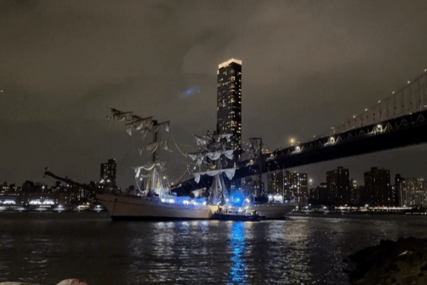 Mexican Navy Ship Collision Near Brooklyn Bridge Sparks Safety Concerns Mexican_Navy_Ship_Collision_Near_Brooklyn_Bridge_Sparks_Safety_Concerns video poster