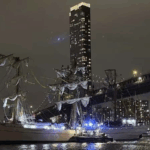 Mexican_Navy_Vessel_Collides_with_Brooklyn_Bridge_During_NYC_Tour video poster