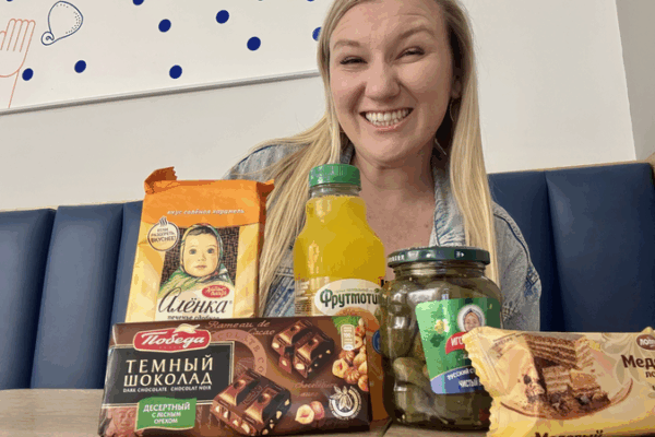 Moscow_in_Beijing__Discover_Russian_Flavors_at_Yabaolu video poster