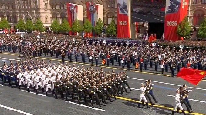 PLA_Guard_of_Honor_Joins_Moscow_Victory_Day_Parade_Marking_80th_Anniversary
