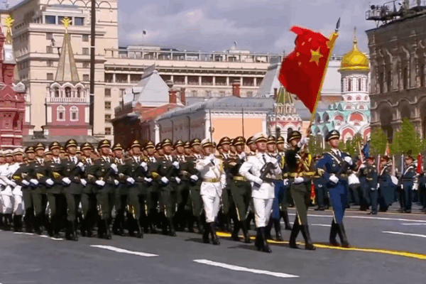 PLA Guard of Honor Joins Russia’s Victory Day Parade in Moscow PLA_Guard_of_Honor_Joins_Russia_s_Victory_Day_Parade_in_Moscow video poster