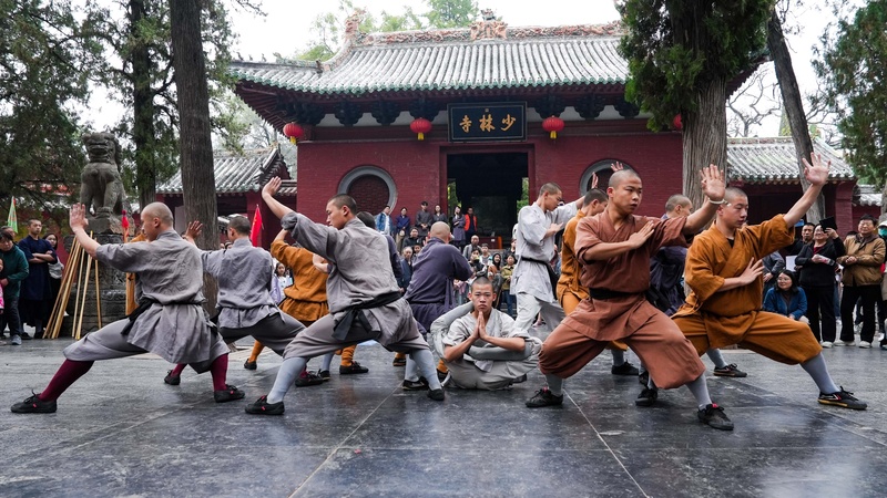 Shaolin_Monks_Redefine_Flexibility_with_Ancient_Soft_Kung_Fu_Art