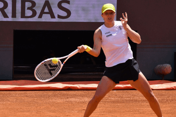 Swiatek Dominates in Rome After Madrid Setback Swiatek_Dominates_in_Rome_After_Madrid_Setback