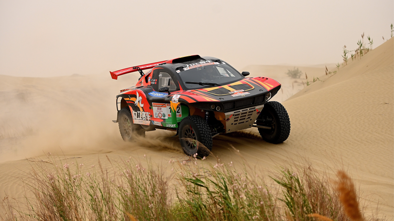 Taklimakan_Rally_Stage_8_Tests_Racers_in_Xinjiang_s_Harsh_Desert video poster