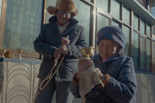 Tibetan Serf’s Journey: Love and Liberation in a New Era Tibetan_Serf_s_Journey__Love_and_Liberation_in_a_New_Era video poster
