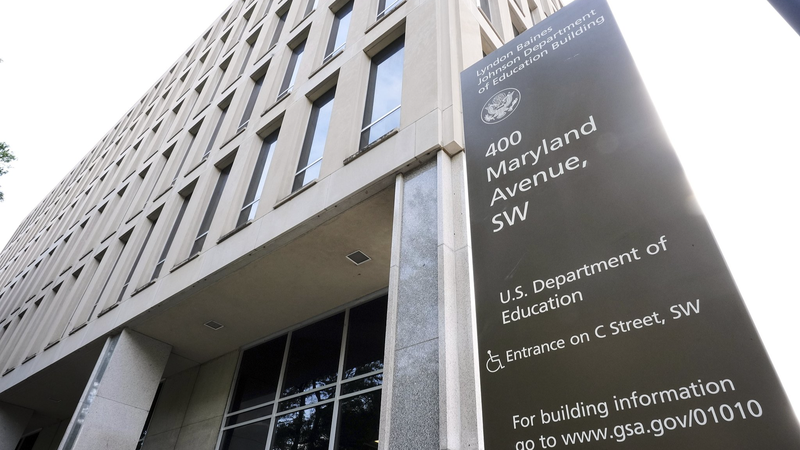 US_Resumes_Student_Loan_Collections_Amid_Rising_Default_Concerns - Khabar Asia US_Resumes_Student_Loan_Collections_Amid_Rising_Default_Concerns