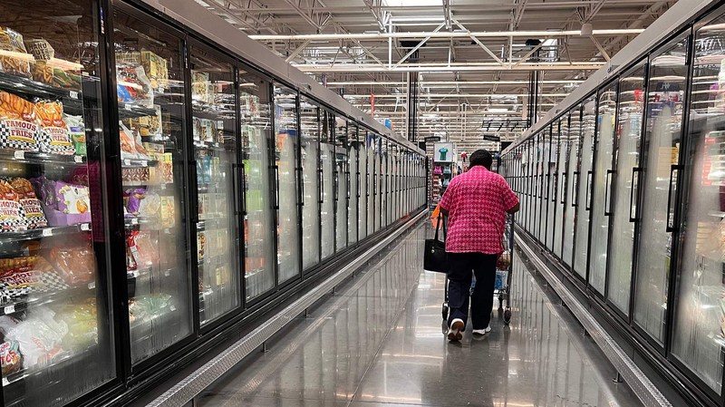 US_Tariff_Policies_Fuel_Inflation_Fears_Amid_Economic_Slowdown - Khabar Asia US_Tariff_Policies_Fuel_Inflation_Fears_Amid_Economic_Slowdown