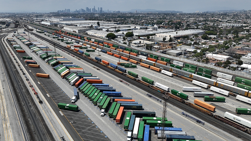 US_Tariffs_Face_Backlash_as_Economic_Risks_Mount