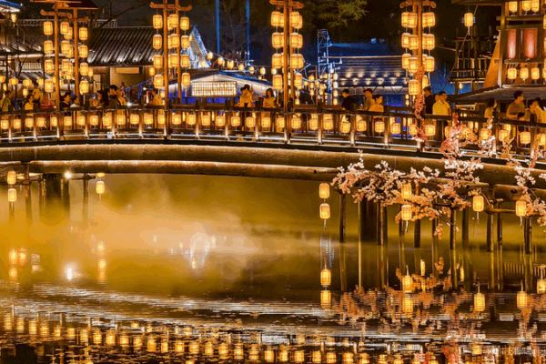 Wuhan’s Jiangxiali Wharf Revives Century-Old Culture with Modern Flair Wuhan_s_Jiangxiali_Wharf_Revives_Century_Old_Culture_with_Modern_Flair