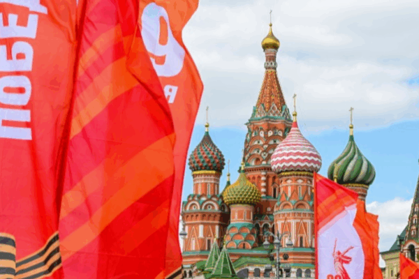Xi Jinping Honors Soviet Victory at Moscow Ceremony Xi_Jinping_Honors_Soviet_Victory_at_Moscow_Ceremony