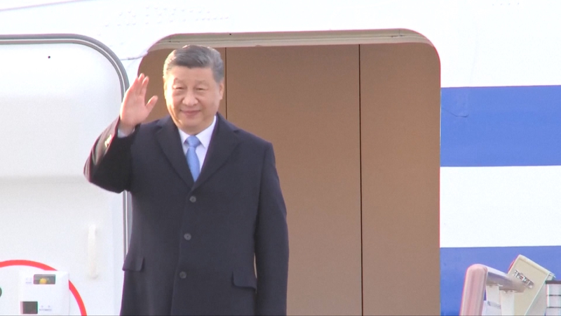 Xi_Jinping_Visits_Moscow_for_WWII_Anniversary__Strengthens_Ties_poster - Khabar Asia Xi_Jinping_Visits_Moscow_for_WWII_Anniversary__Strengthens_Ties video poster