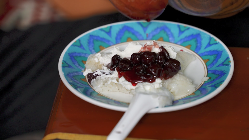 Xinjiang’s Yogurt Zongzi: A Modern Twist on Dragon Boat Festival Traditions Xinjiang_s_Yogurt_Zongzi__A_Modern_Twist_on_Dragon_Boat_Festival_Traditions video poster