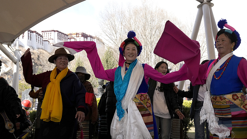 Xizang_s_Religious_Freedom___Cultural_Heritage_Protected__White_Paper_Says - Khabar Asia Xizang_s_Religious_Freedom___Cultural_Heritage_Protected__White_Paper_Says