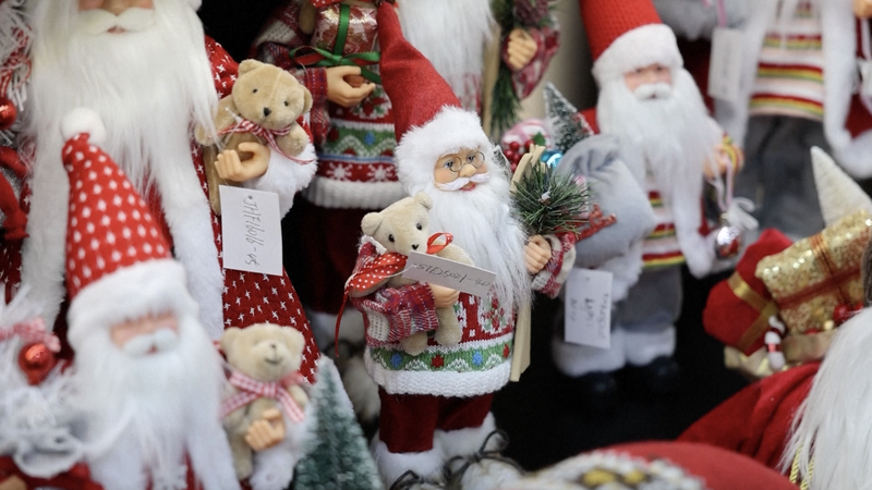 Yiwu_Market_Thrives_Amid_US_Tariff_Challenges video poster