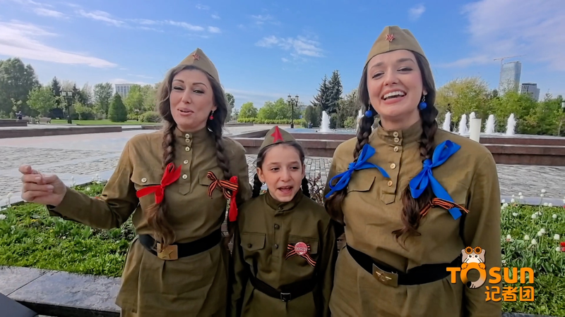 Russian Family’s Musical Tribute Highlights Cross-Border Bonds Russian Family’s Musical Tribute Highlights Cross-Border Bonds video poster