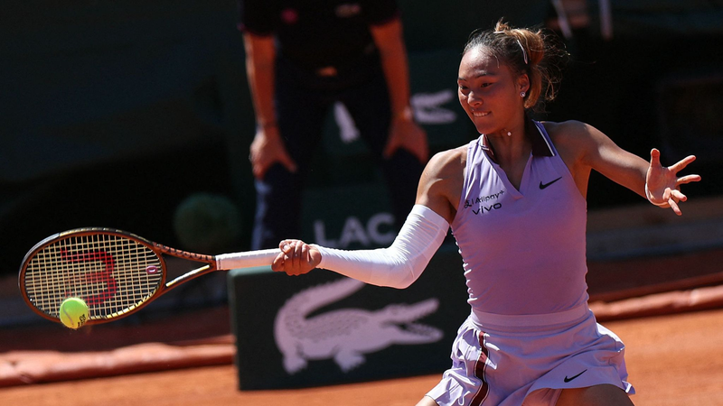 Zheng_Qinwen_Powers_Into_French_Open_Round_of_16__Eyes_Historic_Run