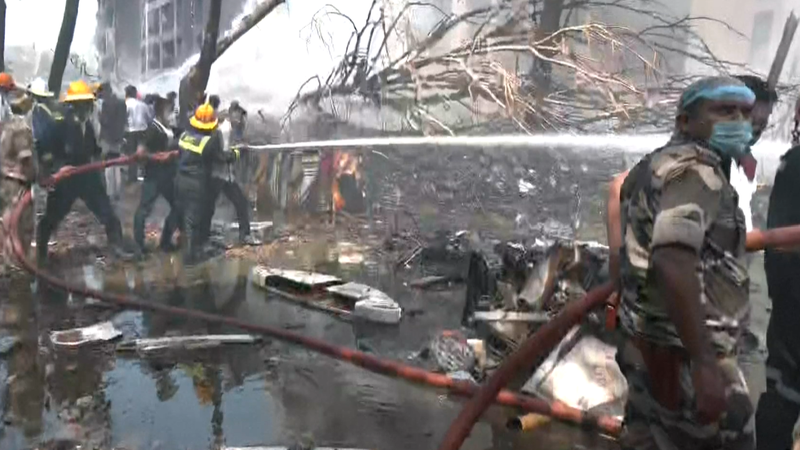 Air_India_Plane_Crashes_Near_Ahmedabad__Live_Updates video poster